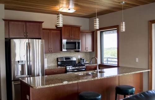 North Central Columbia Apartment | Luxury Modern Downtown Columbia Lofts. 2 Beds, 2 Baths