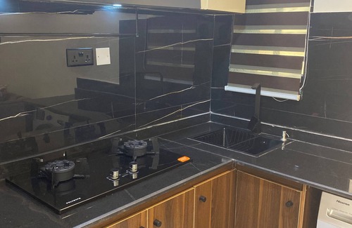 Mushin Apartment | Luxury & Modern Self Check-In Apts near Airport M04b