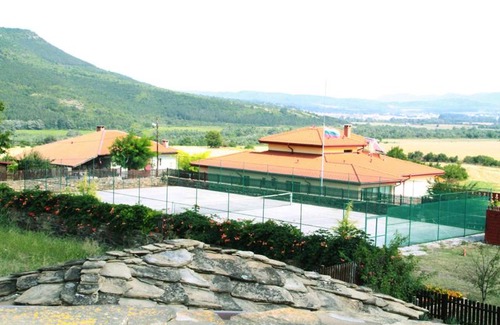 Kormyansko House | Luxury Monevski Guest House