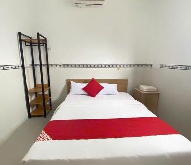 Tho Quang Beach Bed & Breakfast | LUXURY Motel