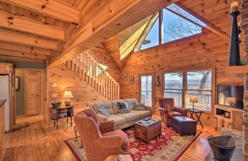 Blairsville House | Luxury Mountain Cabin - Panoramic Mountain Views
