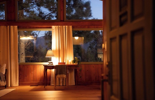 Whispering Forest Cabin | Luxury Mountain Chalet in Big Bear - Ski Queen Lodge