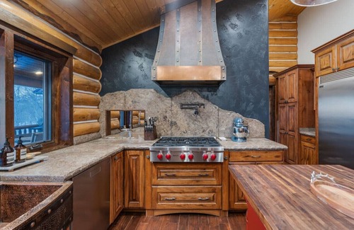 Silver Summit Cabin | Luxury Mountain Living | 15mi to Park City, UT
