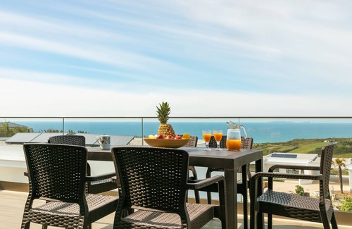 Atalaia Villa | Luxury Ocean View Villa with Private Pool - 4D