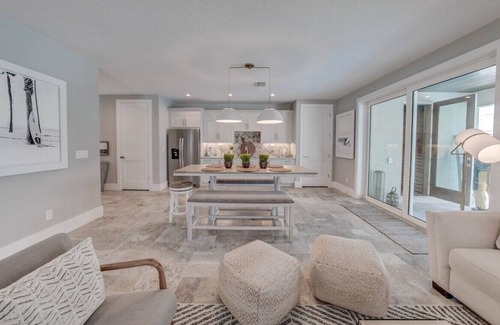 Marineland Acres House | Luxury Oceanview Home with Pool