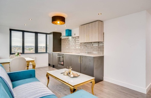 Bradford Apartment | Luxury One Bedroom Apartment