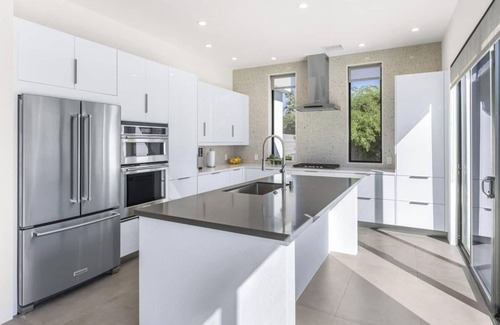 Racquet Club Estates House | Luxury Palm Springs Home with Pool and Spa