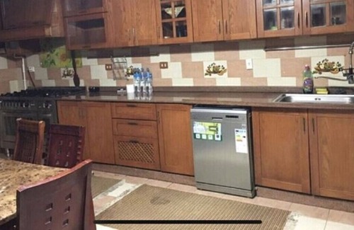 Pyramids Gardens Apartment | Luxury Penthouse with Great Pyramids View! Sleeps 13