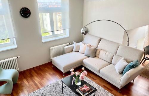 Vinohrady Apartment | Luxury Penthouse Apartment