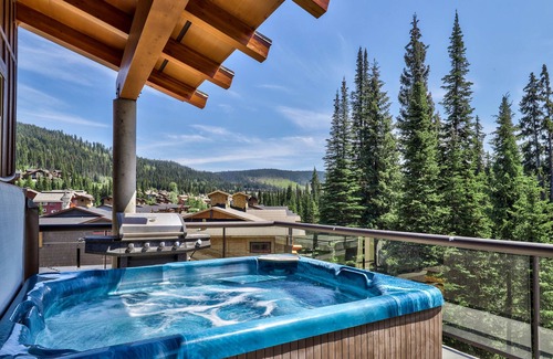 Sun Peaks Condo | Luxury Penthouse Condo