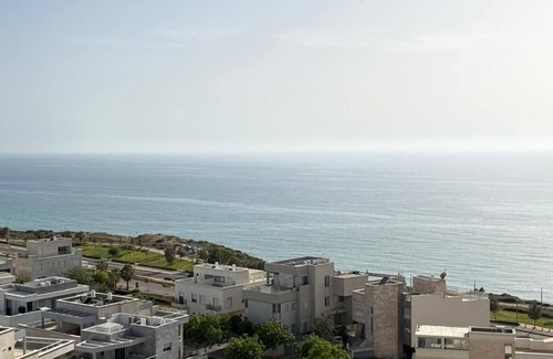 Netanya Apartment | Luxury Penthouse with Panoramic Sea View – 2 Minutes from Argaman Beach