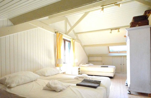 Gembes Ski Chalet | Luxury Pet-friendly Chalet in Bièvre near Forest