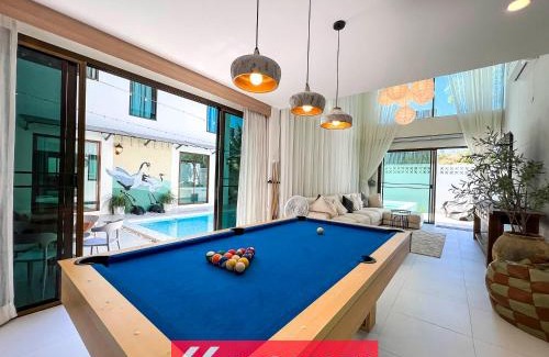 San Pu Loei Villa | Luxury Pool Villa with Jacuzzi & Pool Table
