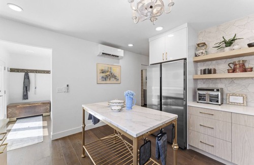 Wildwood House | Luxury Private Beach Resort Steps to the Ocean!