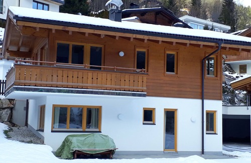 Hinterglemm Ski Chalet | Luxury private chalet in Saalbach-Hinterglemm Ideal for family groups and groups