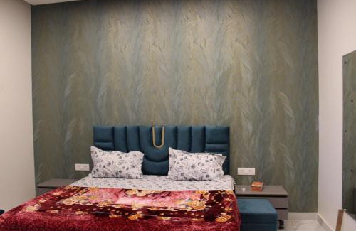 Gurugram Apartment | Luxury Private Farmhouse