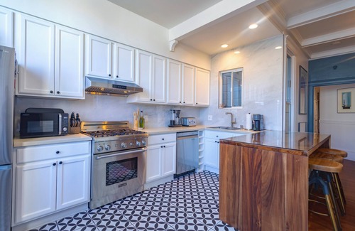 Nob Hill Apartment | Luxury Private Oasis In The Heart Of San Francisco- Walk Everywhere