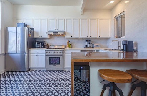 Nob Hill Apartment | Luxury Private Oasis In The Heart Of San Francisco- Walk Everywhere