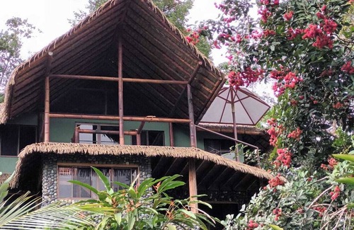 Quebrada La Gamba Villa | Luxury rainforest villa with private waterfalls - 10 minutes beach