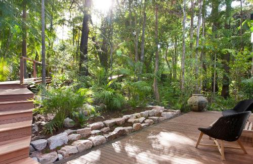 Noosa Heads House | Luxury rainforest retreat, Little Cove