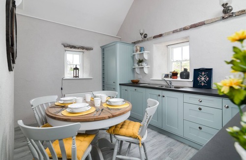 Cong Cottage | Luxury renovated old Irish cottage