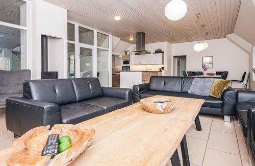 Øhuse House | Luxury Retreat by the Sea - By Traum Ferienwohnungen