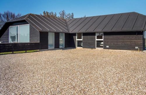 Stenbjerg House | Luxury Retreat in Vorupor - By Traum Ferienwohnungen