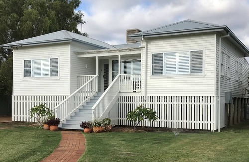 Narrabri House | Luxury Riverside Retreat