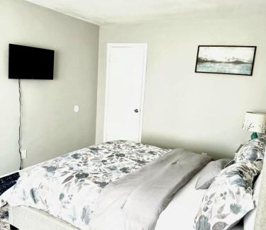 Mount Airy House | Luxury room in Cincinnati