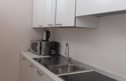 Santa Lucia Apartment | Luxury San Carlo apartment in the heart of Naples with sea view