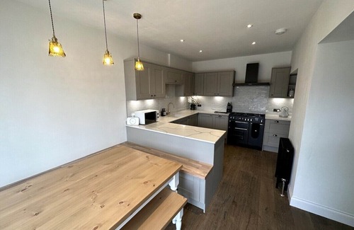 Gatehouse-of-Fleet House | Luxury Scottish Hot Tub Getaway
