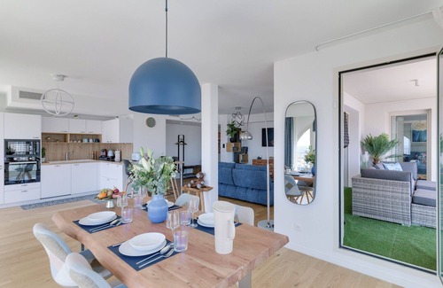 La Joliette Apartment | Luxury, sea view and parking