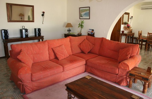 Portimao Villa | Luxury secluded and spacious villa with huge heated private Pool