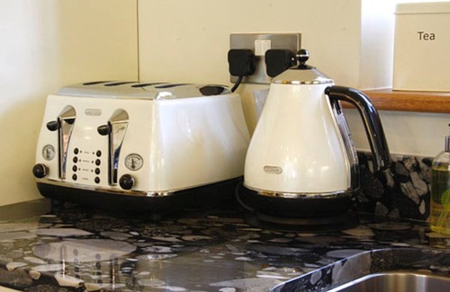 Llanfihangel Tal-y-llyn Cottage | LUXURY SELF-CATERING COTTAGE. THE LAUNDRY