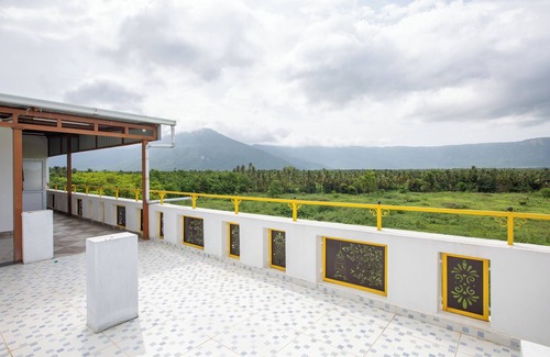 Karunya Nagar Apartment | Luxury Service Apartment Near IshaYoga Coimbatore. Beautiful Mountien View Rooms