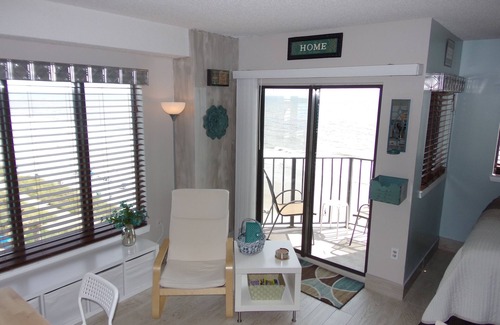 Myrtle Beach Apartment | Luxury Sleep on the Beach.Newly renovated Treasure Chest condo
