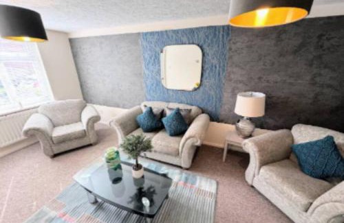 Willesborough House | Luxury Spacious House in Ashford