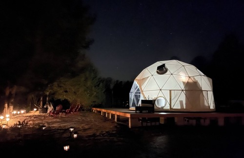 Littleton Cabin | Luxury Stargazing Glamping Dome near Littleton - Lake Gaston, NC!