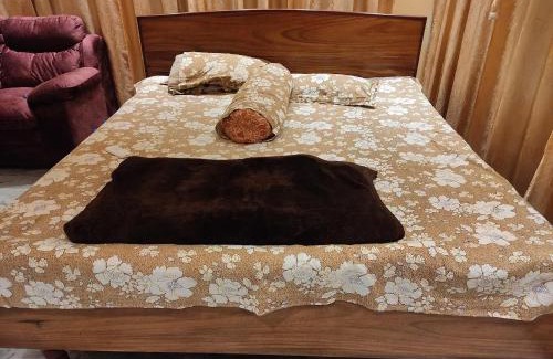 Kolkata Apartment | Luxury stay on budget