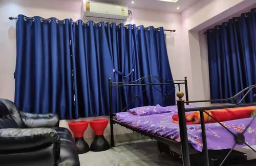 Mukundapur Apartment | Luxury stay on budget