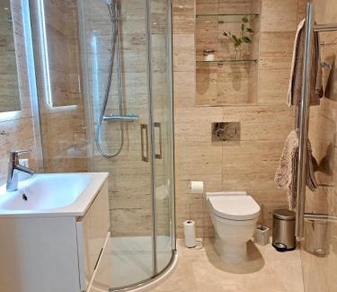 Gibraltar Apartment | Luxury stay, resort - style pools & spa - prime
