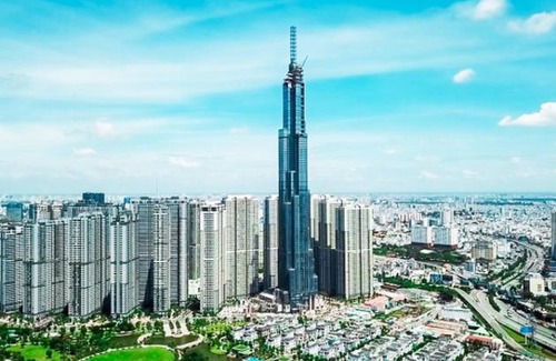 Hang Xanh Apartment | Luxury stayz at LANDMARK81 - The tallest building in SouthEast Asia, Free Pool and Gym