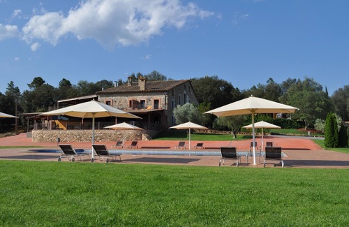 Sant Gregori House | LUXURY STONE FARMHOUSE