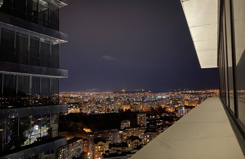 Vake Apartment | Luxury Studio @ Axis Towers in Heart of Tbilisi