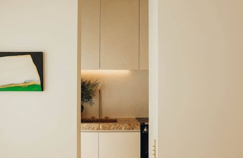 Ixelles Apartment | Luxury studio located in « le châtelain »