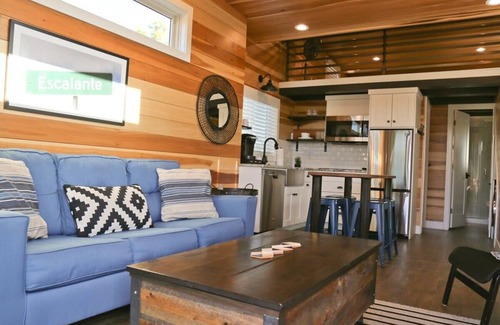 Escalante Apartment | Luxury Tiny‑Home Retreat near Grand Staircase
