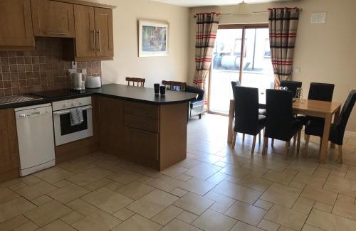 Cortober Apartment | Luxury Town House-Apartment Carrick-on-shannon