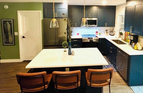 River Oaks House | Luxury Townhome by Fort Lauderdale Beach & Downtown
