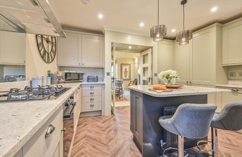 Tavistock House | Luxury Townhouse for two close to Restaurants and Bars and minutes from Dartmoor