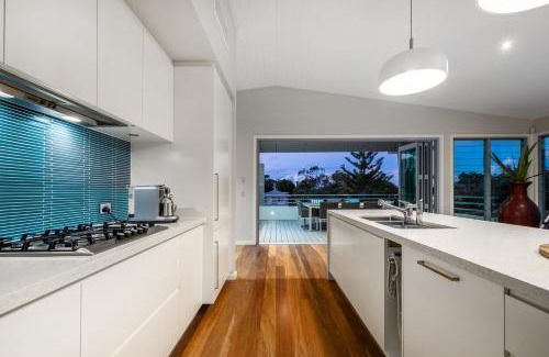 Sunshine Beach House | Luxury Tropical Haven - Pacific Avenue, Sunshine Beach